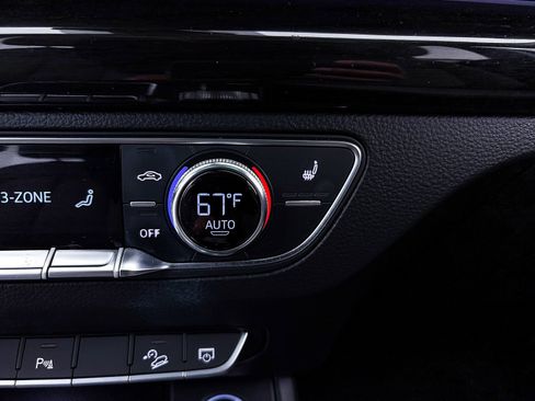 Used 2018 Audi Q5 Prestige w/ Prestige Package image 26