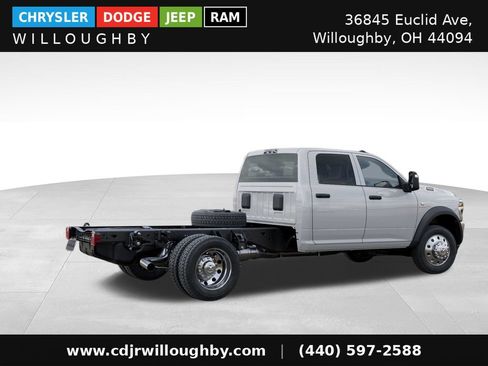 New 2026 RAM 5500 Tradesman w/ Chrome Appearance Group AWD/4WD image 4