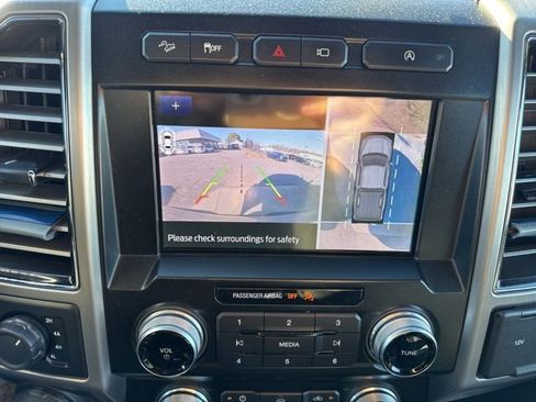 Used 2020 Ford F150 Platinum w/ Equipment Group 701A Luxury image 30