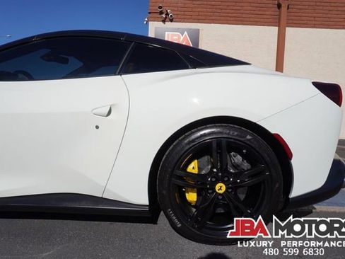 Used 2019 Ferrari Portofino image 40