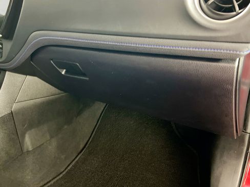 Used 2018 Toyota Corolla SE image 34