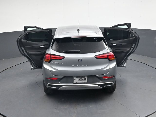 Used 2025 Buick Encore GX Preferred AWD/4WD image 30