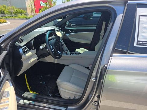Used 2026 Genesis G70 2.5T RWD image 4