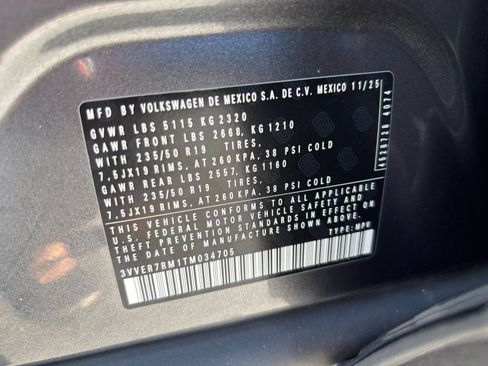 Used 2026 Volkswagen Tiguan SE AWD/4WD image 31