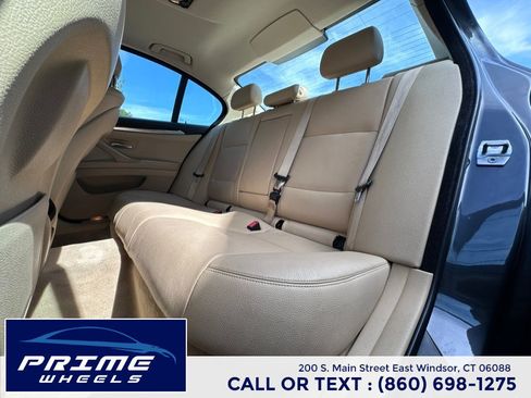 Used 2015 BMW 528i Sedan RWD image 11