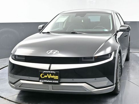 Used 2023 Hyundai Ioniq 5 Limited w/ Cargo Package image 5