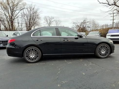 Used 2024 Mercedes-Benz C 300 Sedan image 2