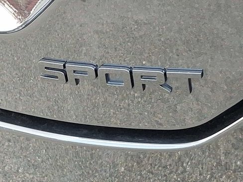 Used 2023 Honda Pilot Sport image 30