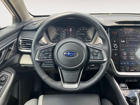 Used 2024 Subaru Outback Limited image 12