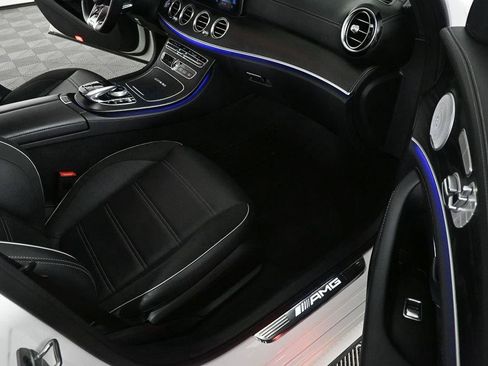Used 2019 Mercedes-Benz E 63 AMG S image 23