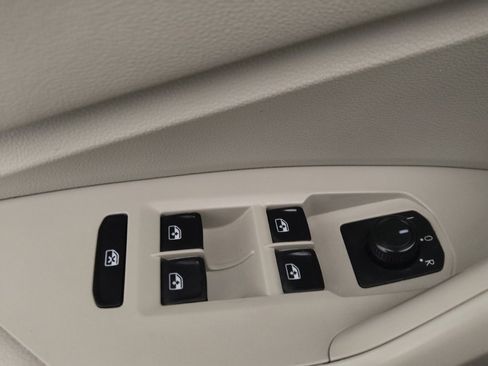 Used 2020 Volkswagen Jetta S FWD image 27
