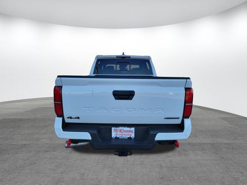 New 2026 Toyota Tacoma TRD Off-Road w/ TRD Off Road Upgrade Package AWD/4WD image 6