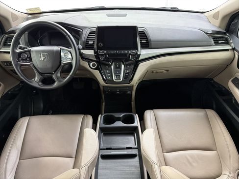 Certified 2024 Honda Odyssey Touring image 15