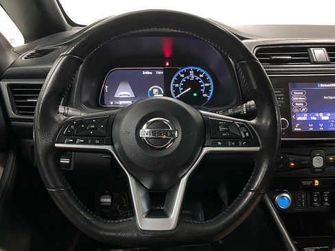 Used 2020 Nissan Leaf SV w/ SV All Weather Package image 13