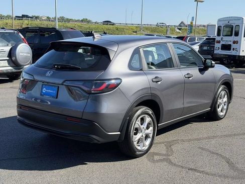 Used 2024 Honda HR-V LX image 2