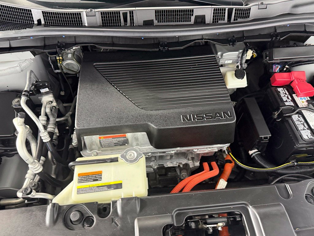 Used 2022 Nissan Leaf SV FWD image 26