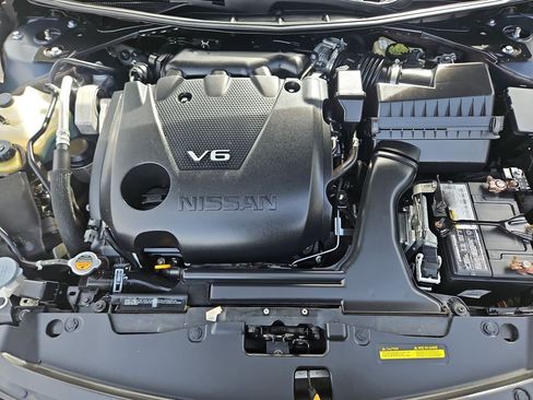 Used 2018 Nissan Maxima 3.5 SV image 24