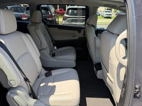 Used 2025 Honda Odyssey EX-L image 22