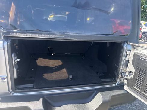 Used 2019 Jeep Wrangler Unlimited Sport S AWD/4WD image 7