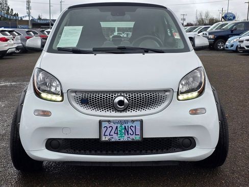 Used 2018 smart fortwo electric drive image 7