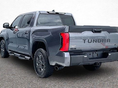 Used 2025 Toyota Tundra SR5 w/ SR5 Premium Package AWD/4WD image 5