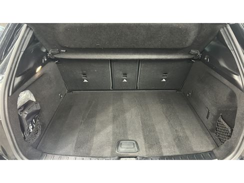 Used 2025 Mercedes-Benz GLA 250 image 29