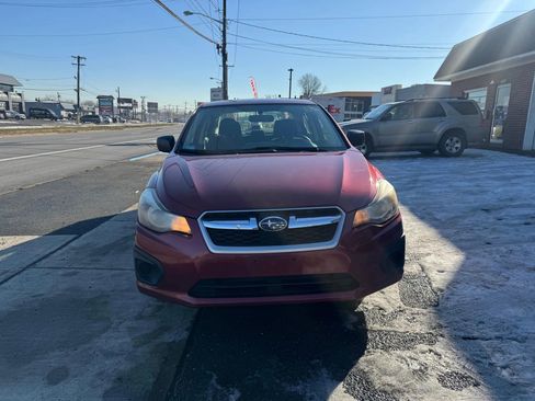 Used 2014 Subaru Impreza 2.0i image 2