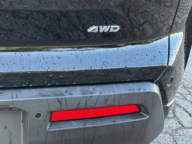 Certified 2025 Nissan Pathfinder SV AWD/4WD image 12