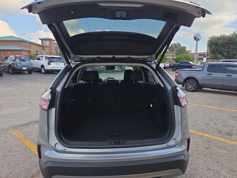 Used 2022 Ford Edge SEL w/ Convenience Package AWD/4WD image 19