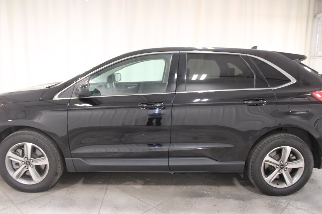 Used 2024 Ford Edge SEL w/ Convenience Package AWD/4WD image 6