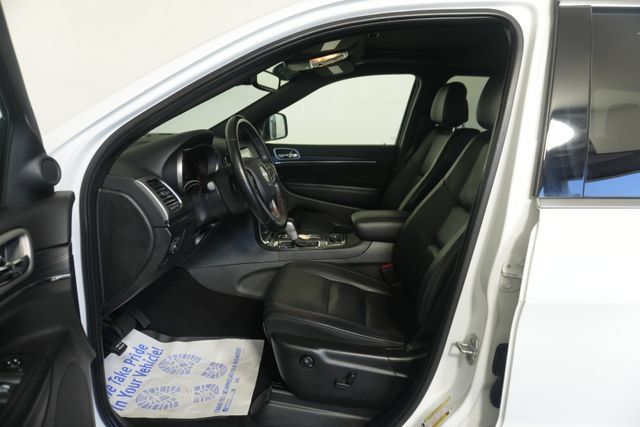 Used 2020 Jeep Grand Cherokee Limited AWD/4WD image 22