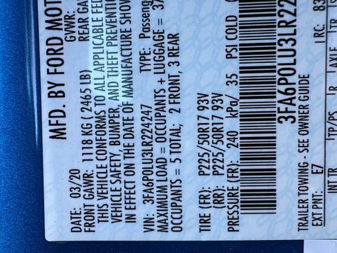 Used 2020 Ford Fusion SE image 32