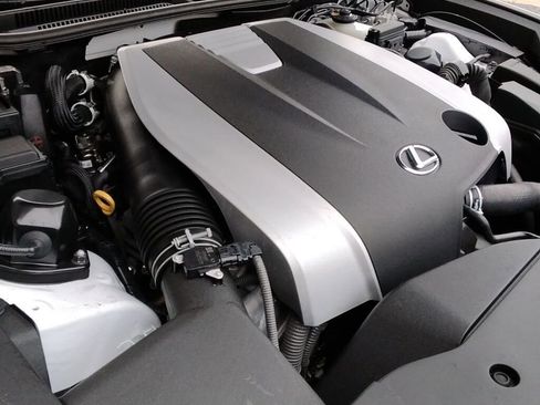 Used 2017 Lexus RC 350 F Sport image 30