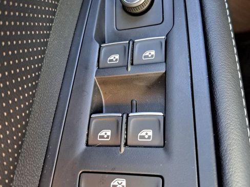 New 2026 Volkswagen Atlas SE image 16