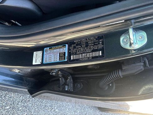 Used 2025 Kia K5 LXS FWD image 19