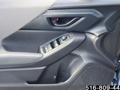 Used 2024 Subaru Crosstrek 2.0i Premium image 29