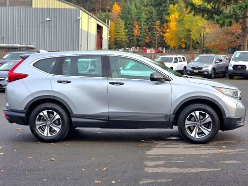 Used 2017 Honda CR-V LX image 8