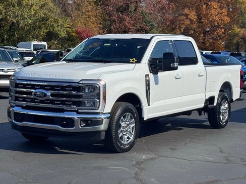 New 2026 Ford F350 Lariat image 2