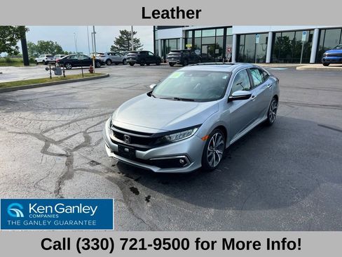 Used 2020 Honda Civic Touring image 2