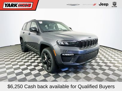 New 2025 Jeep Grand Cherokee Limited w/ Black Appearance Package