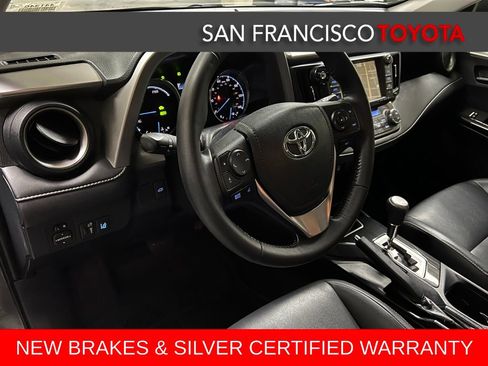 Certified 2018 Toyota RAV4 Limited image 14