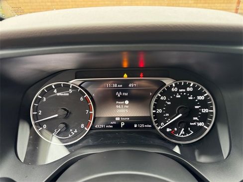 Used 2021 Nissan Rogue S image 24