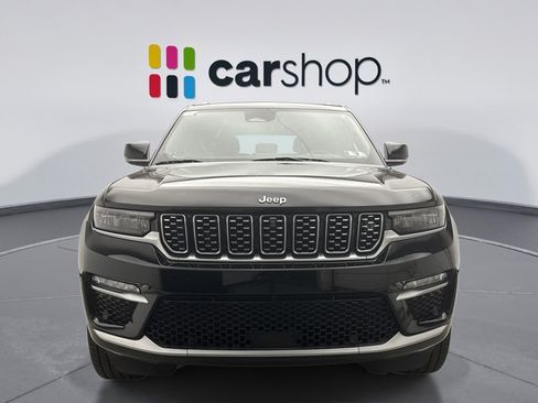 Used 2022 Jeep Grand Cherokee Summit AWD/4WD image 8