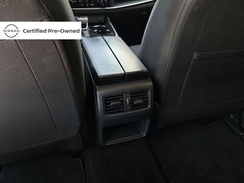 Certified 2023 Nissan Rogue S image 13