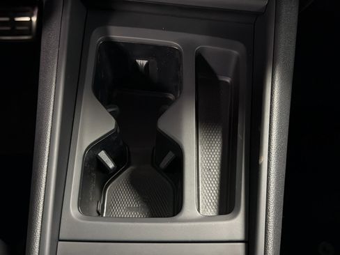 New 2026 Volkswagen Tiguan SE R-Line AWD/4WD image 31