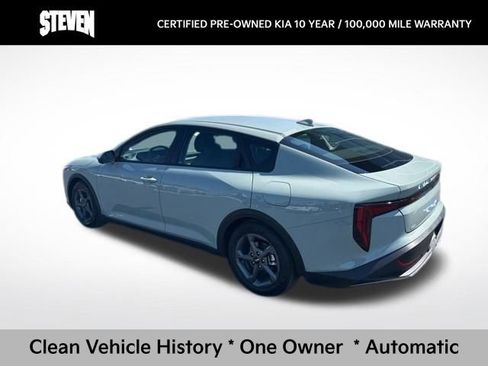 Certified 2025 Kia K4 LXS image 3