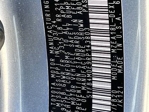 Used 2024 Toyota Corolla LE image 29