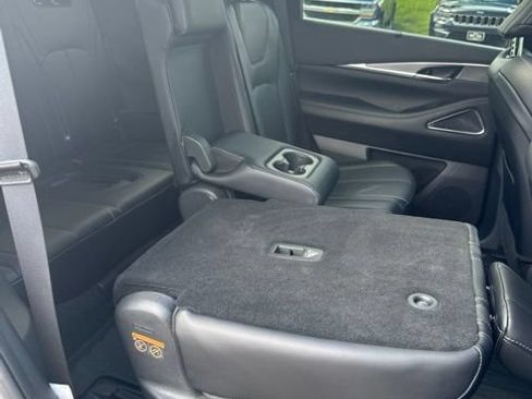 Used 2024 INFINITI QX60 Luxe w/ Vision Package FWD image 54