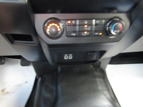 Used 2020 Ford F150 XL w/ Equipment Group 101A Mid AWD/4WD image 16