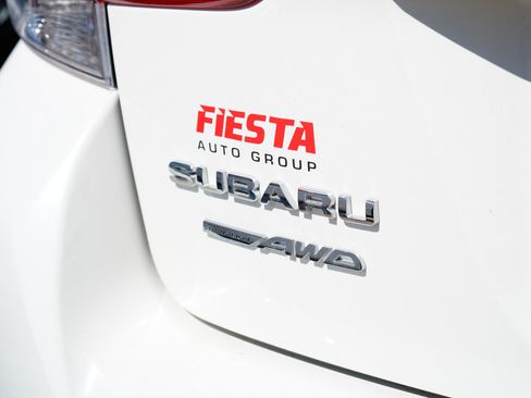 Used 2021 Subaru Crosstrek 2.0i Premium AWD/4WD image 10